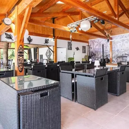 Chalet Camping Κάμπινγκ Marsan